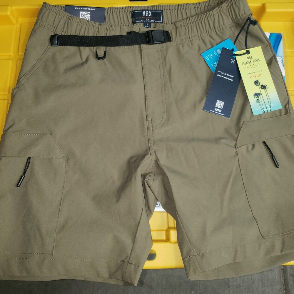 MBX Premium Goods ☆ CARGO SHORTS ☆ Size Medium ☆ NEW WITH TAGS ☆